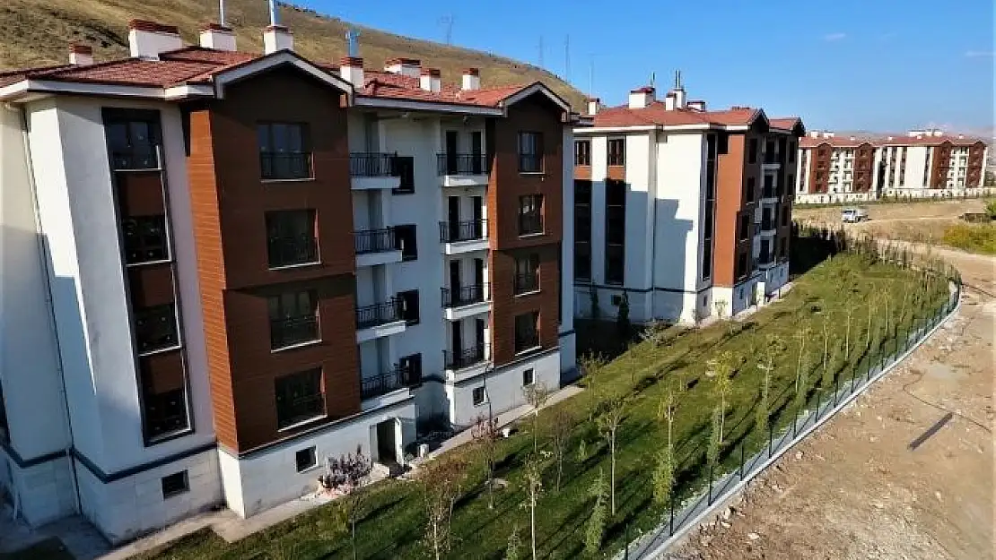 'Elazığ´da 2 bin 500´den fazla konut teslim aşamasına geldi'