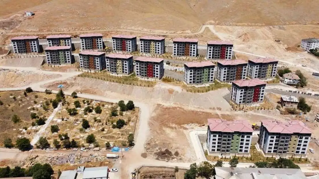 'Elazığ´da 304 depremzede daha evlerine kavuştu'