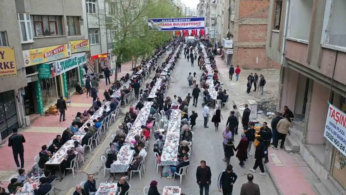 'Elazığ´da 5 bin vatandaşın katılımıyla iftar programı düzenlendi'