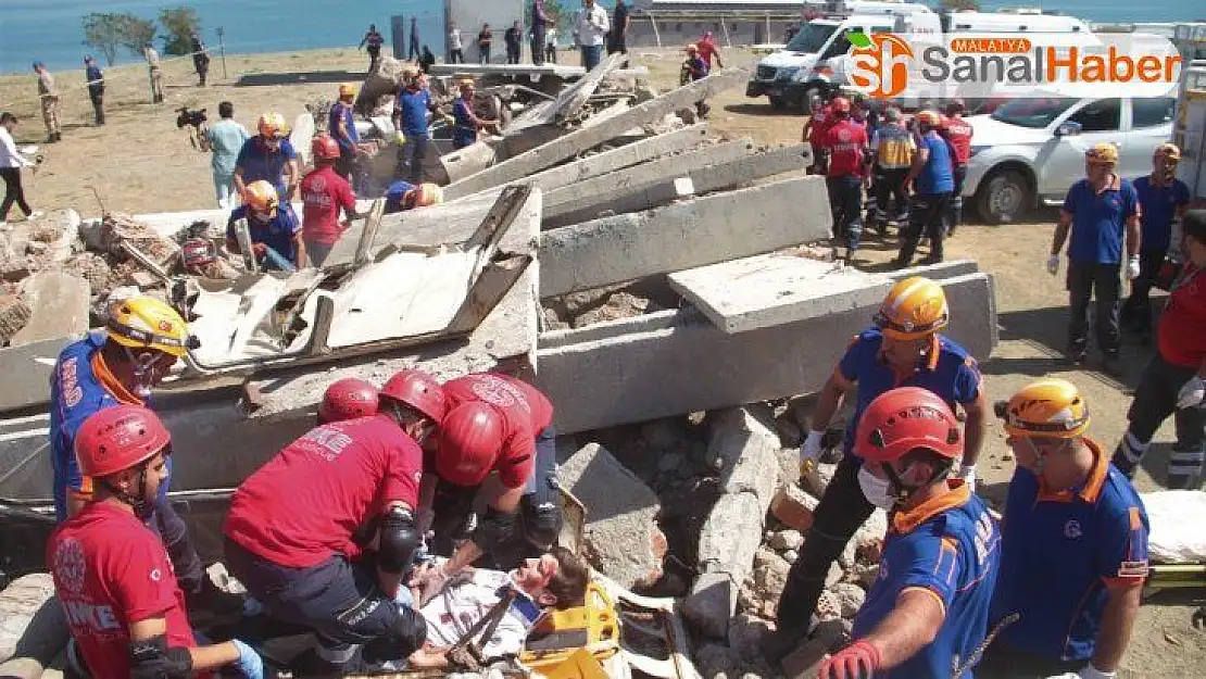 Elazığ'da 7 ilden 450 personelin katılımıyla gerçeği aratmayan tatbikat