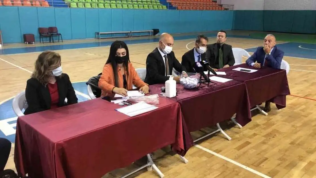 'Elazığ´da 788 kişinin başvuru yaptığı TYP kura çekimi gerçekleştirildi'