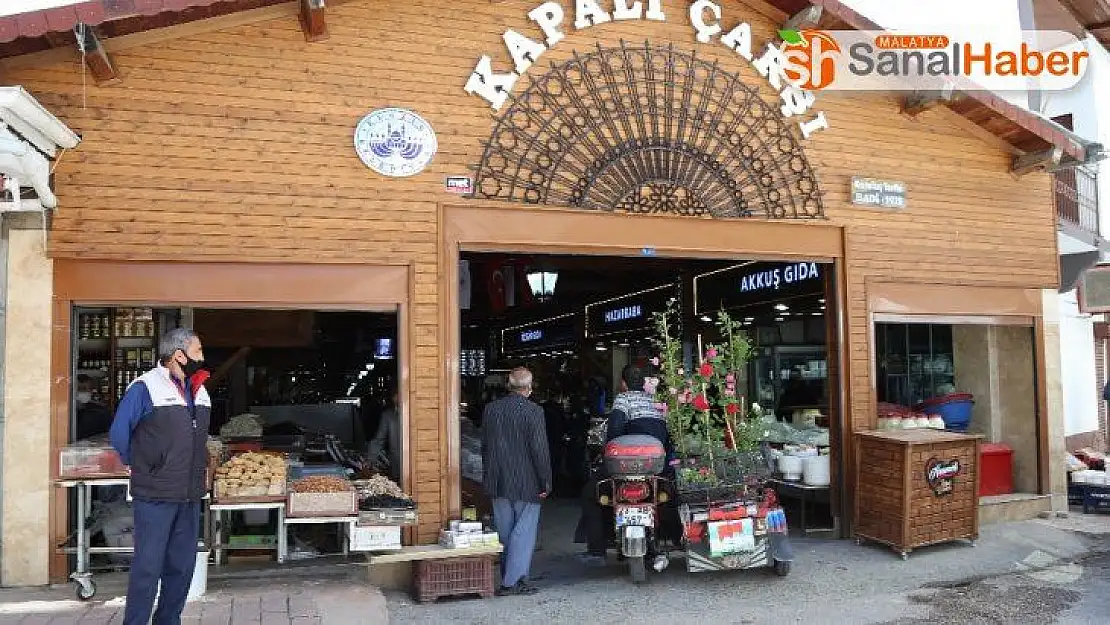 Elazığ'da 92 yıllık kapalı çarşı 44 gün sonra açıldı