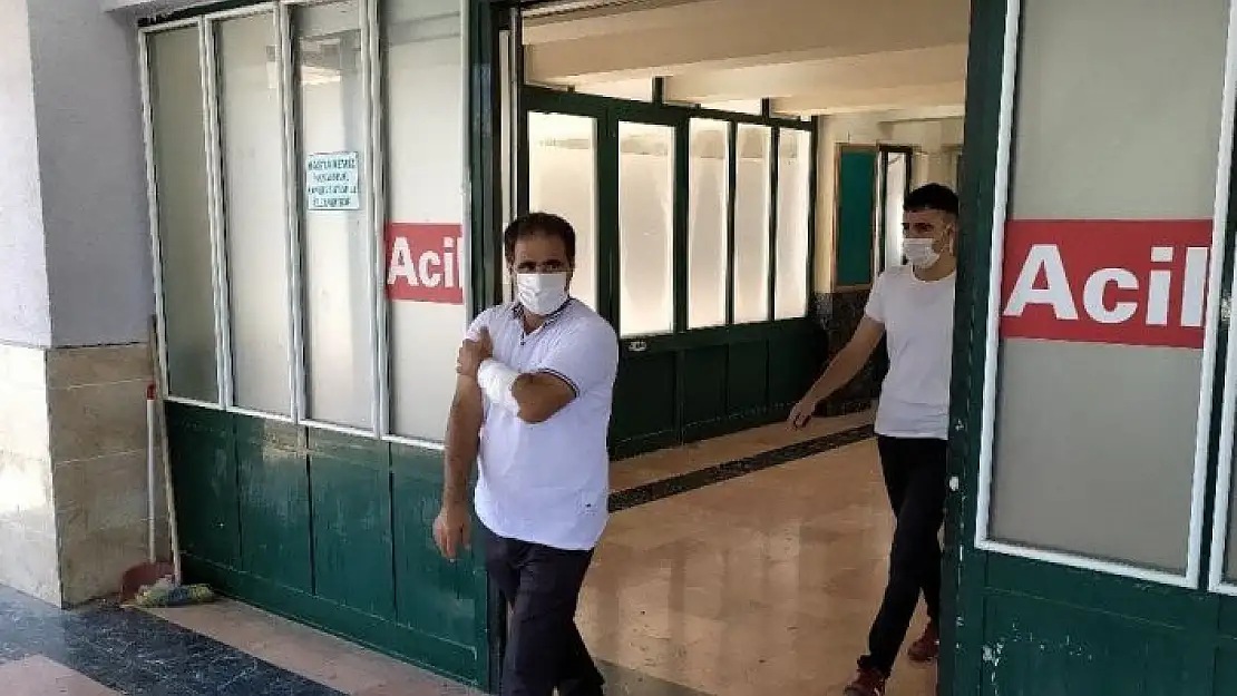 'Elazığ´da acemi kasaplar kendini kesti'