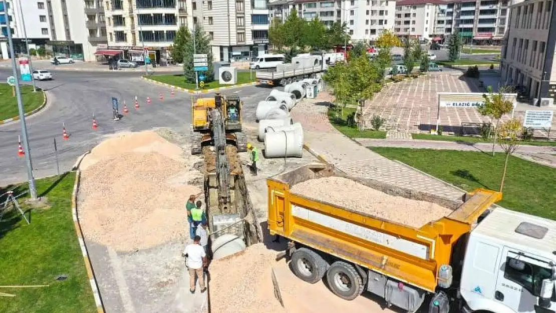 'Elazığ´da altyapı yenileme çalışmaları sürüyor'