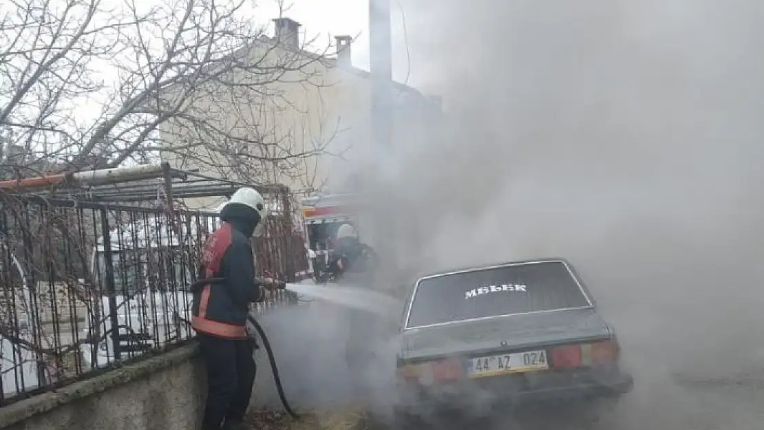 'Elazığ´da araç yangını'