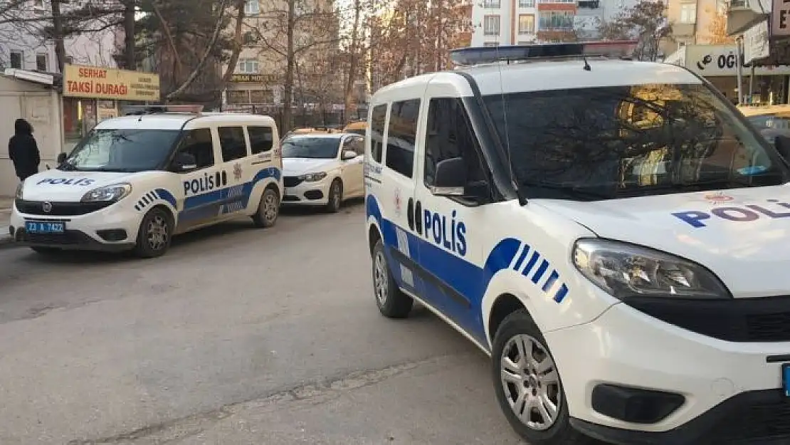 'Elazığ´da bıçaklı kavga:1 ağır yaralı'