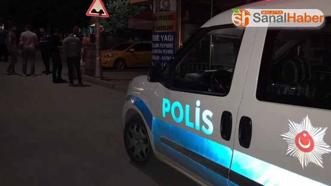 Elazığ'da bıçaklı kavga: 2 yaralı