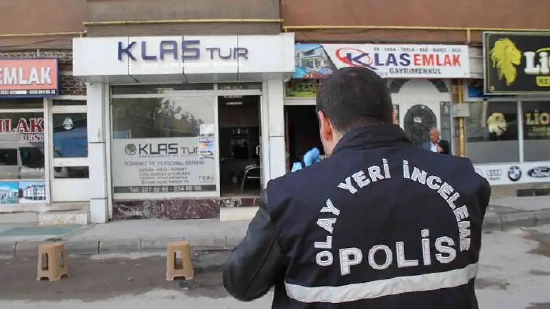 'Elazığ´da bir iş yeri son 1 ayda 3 defa kurşunların hedefi oldu'