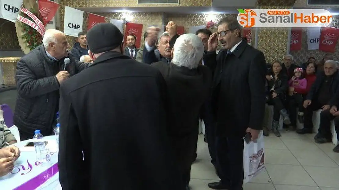 Elazığ'da CHP kongresinde yumruklu kavga