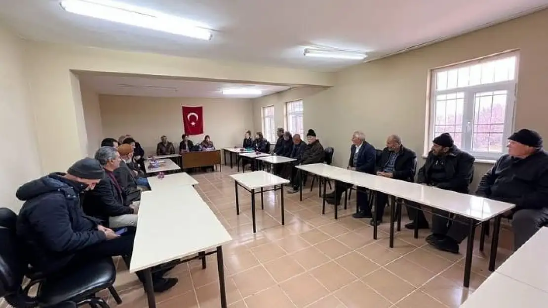 'Elazığ´da çiftçilere ´tarımda tasarruflu su kullanma´ eğitimi verildi'