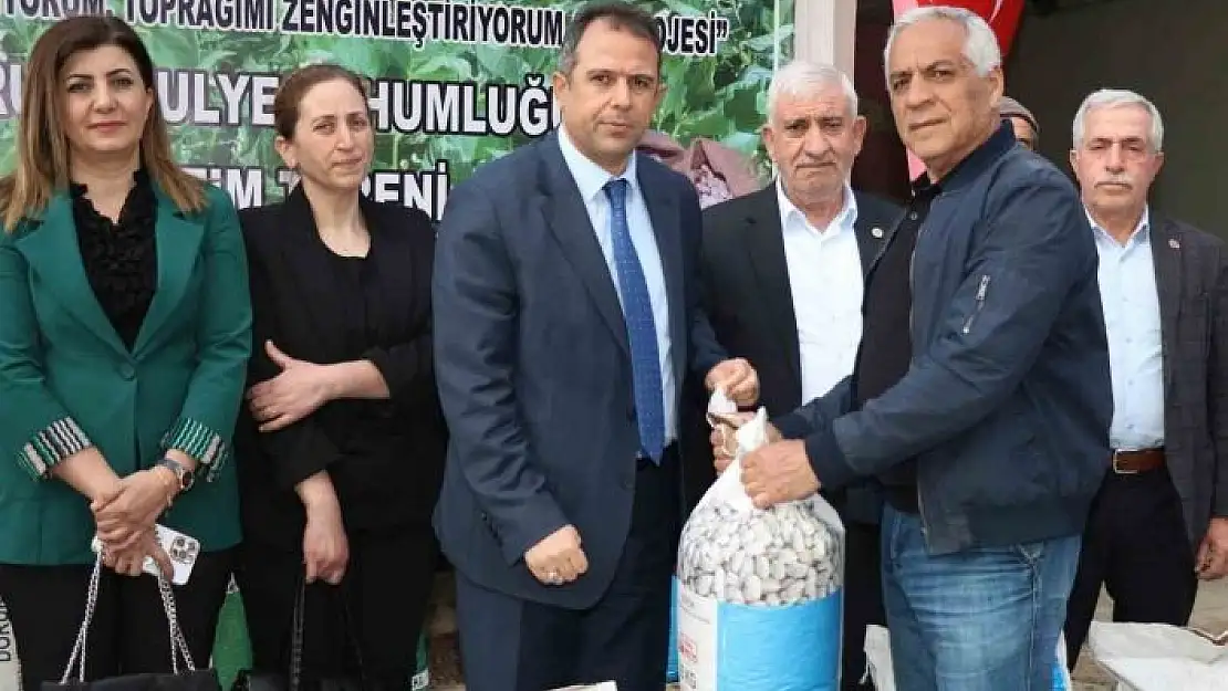 'Elazığ´da çiftçilere yüzde 75 hibeli fasulye tohumu dağıtıldı'