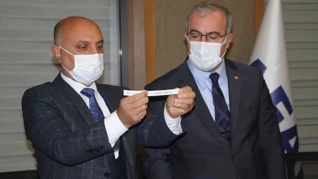 'Elazığ´da deprem konutları hak sahiplerine teslim edilmeye devam ediyor'