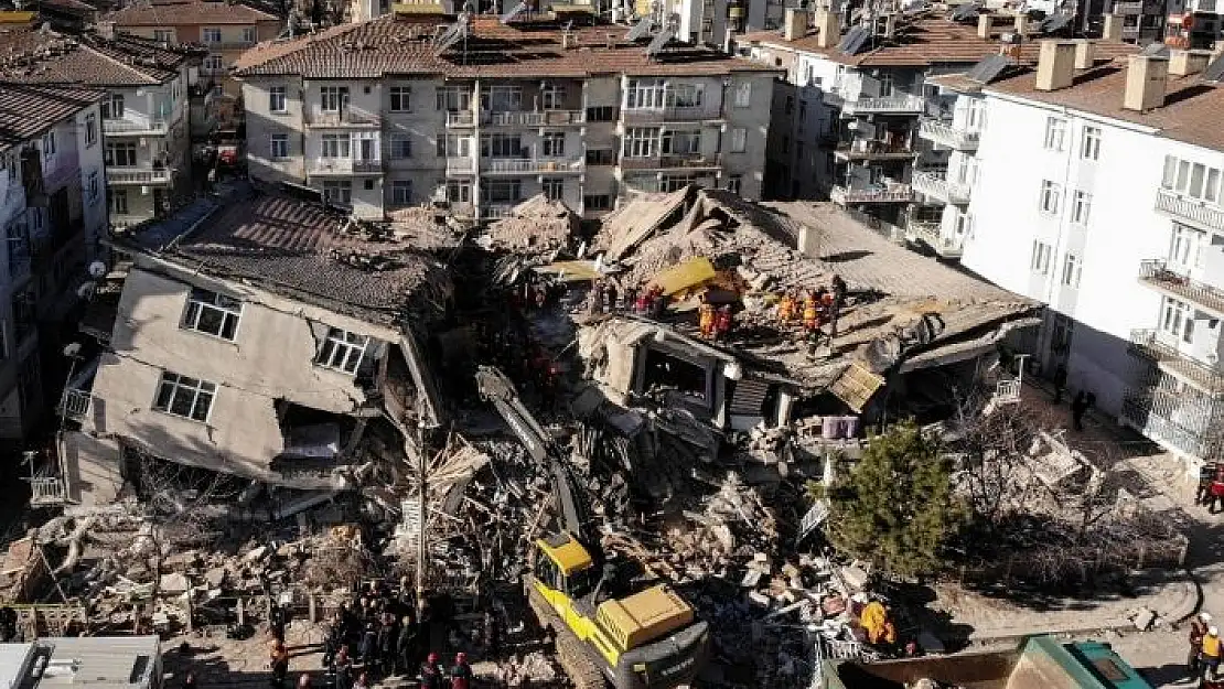 'Elazığ´da depreminde 14 kişinin öldüğü Dilek Sitesi ile ilgili 23 şüpheli hakkında dava açıldı'