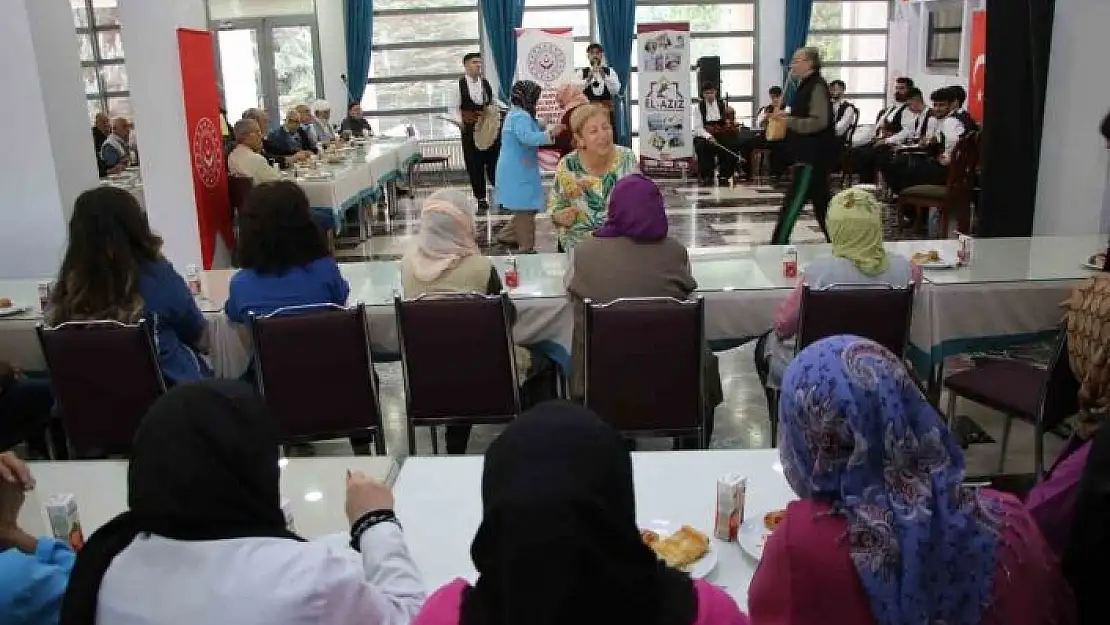 'Elazığ´da `Dünya Yaşlılar Günü´ kutlandı'