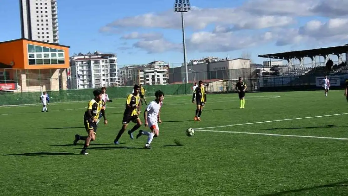 'Elazığ´da futbol müsabakaları tamamlandı'