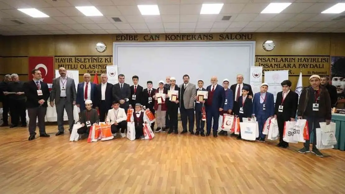 'Elazığ´da Genç Sada Kur´an-ı Kerim´i Güzel Okuma Yarışması'