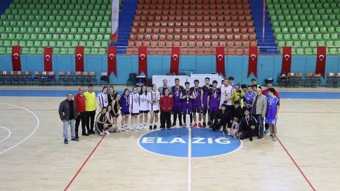 'Elazığ´da Gençler Basketbol İl Şampiyonası tamamlandı'