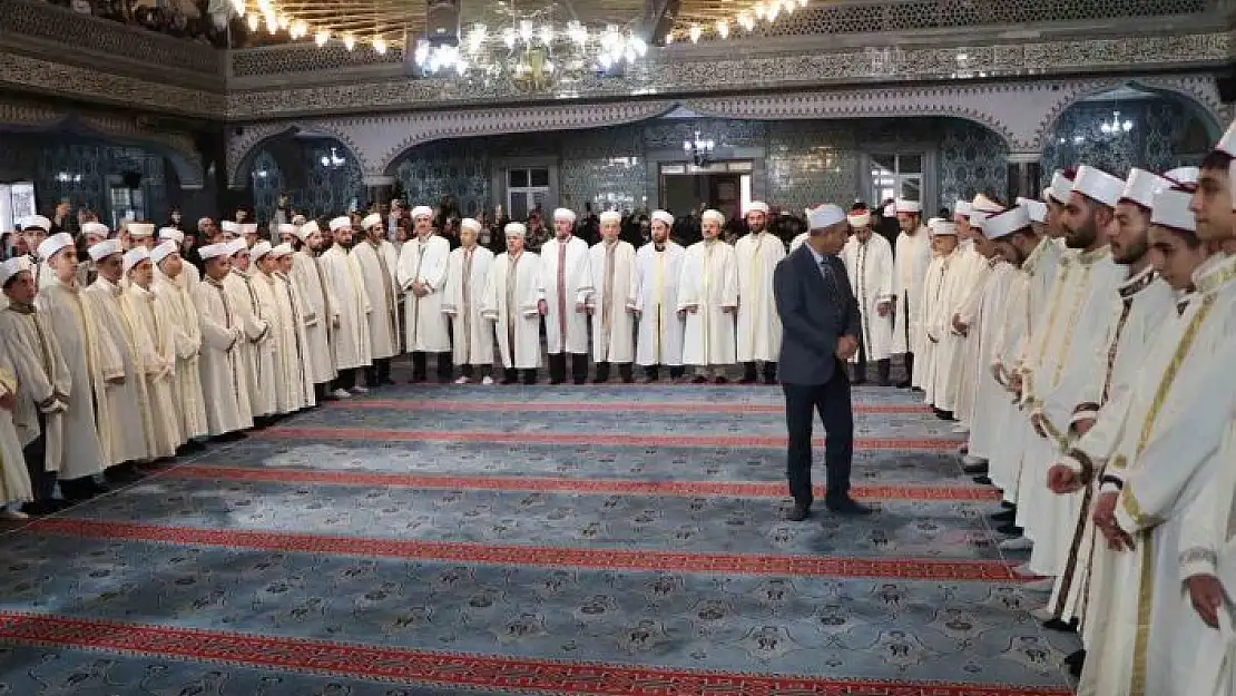 'Elazığ´da hafızlık icazet merasimi düzenlendi'