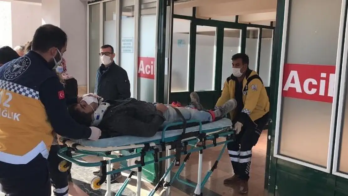 'Elazığ´da inşaatın 3´üncü katından düşen genç yaralandı'