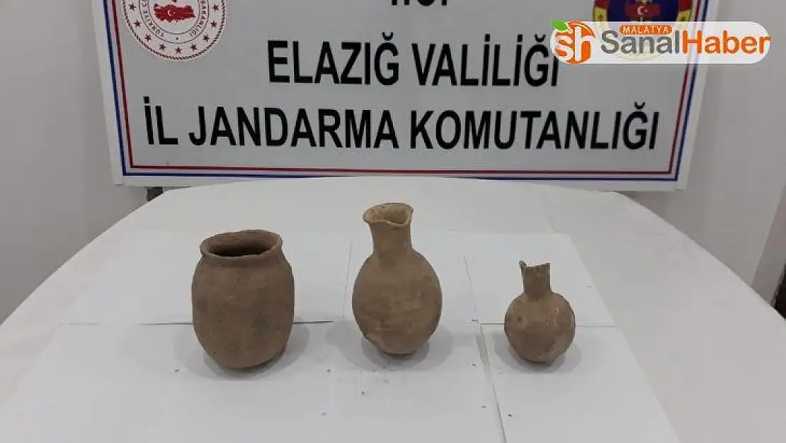 Elazığ'da jandarma, Roma dönemine ait küp ve testiler ele geçirdi