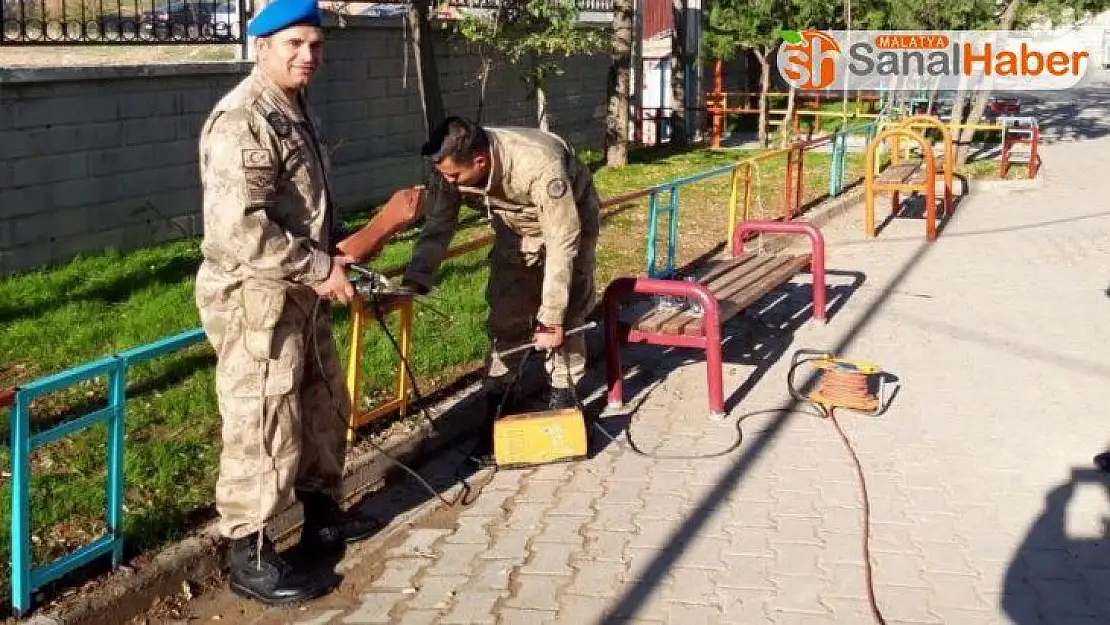 Elazığ'da JÖH'den örnek davranış