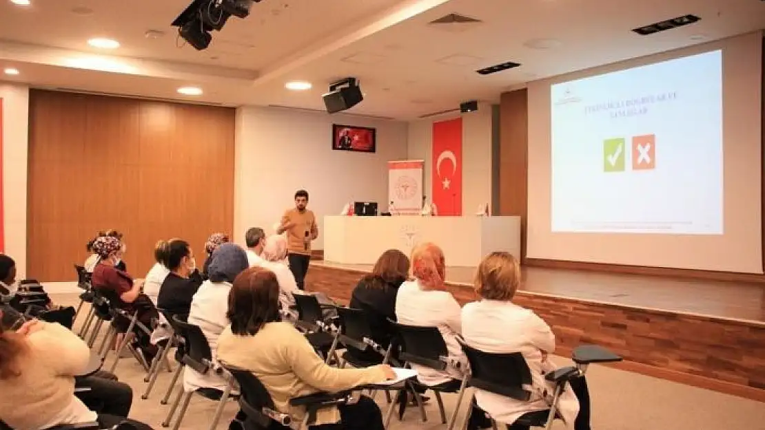 'Elazığ´da ´Kadına Yönelik Şiddetle Mücadele´ eğitimi'