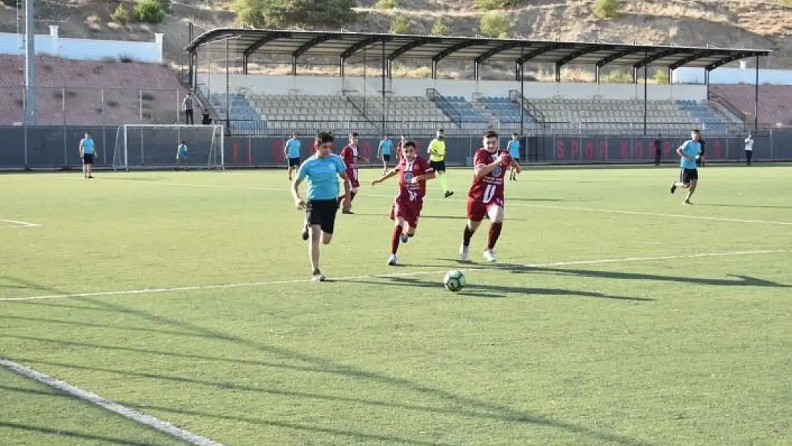 'Elazığ´da ´Konteyner Cup´ turnuvası  başladı'