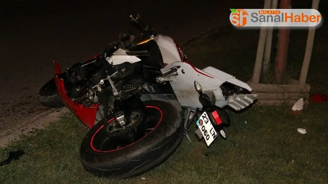 Elazığ'da motosiklet kazası: 1 ölü, 2 yaralı