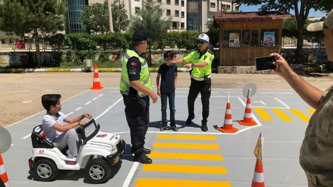 'Elazığ´da öğrencilere trafik eğitimi'