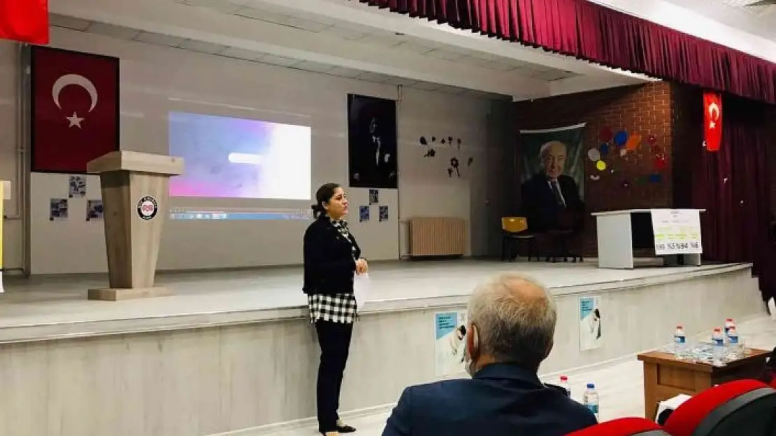 'Elazığ´da okul yöneticilerine `aşı farkındalığı´ eğitimi'