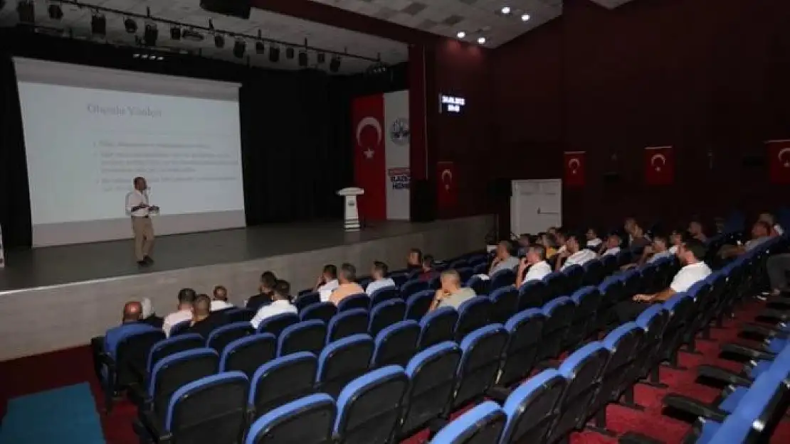 'Elazığ´da otobüs şoförlerine eğitim verildi'