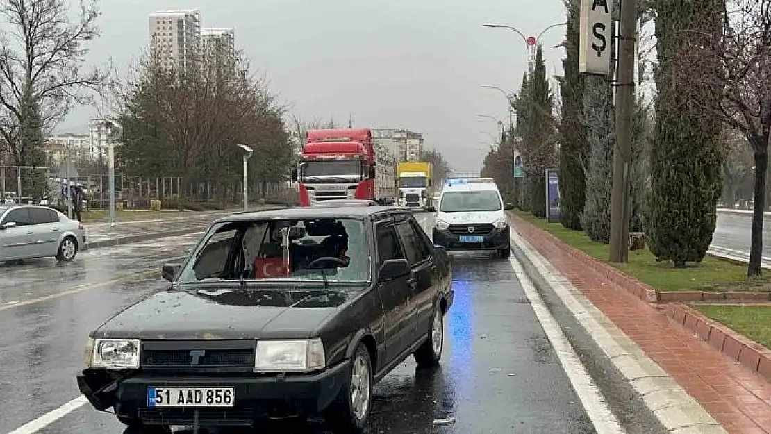 'Elazığ´da otomobilin çarptığı çocuk yaralandı'