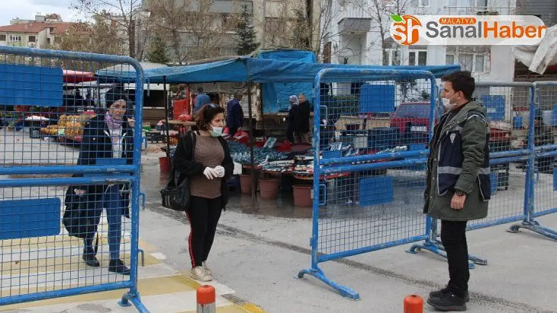 Elazığ'da pazarlarda korona virüs önlemi