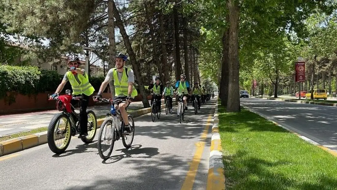 'Elazığ´da pedallar bağımlılıktan uzak nesiller için çevrildi'