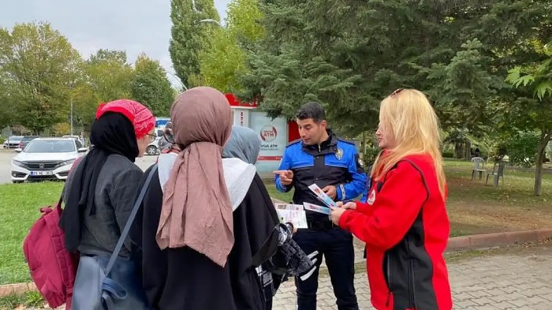 'Elazığ´da polis, üniversite öğrencilerini bilgilendirdi'