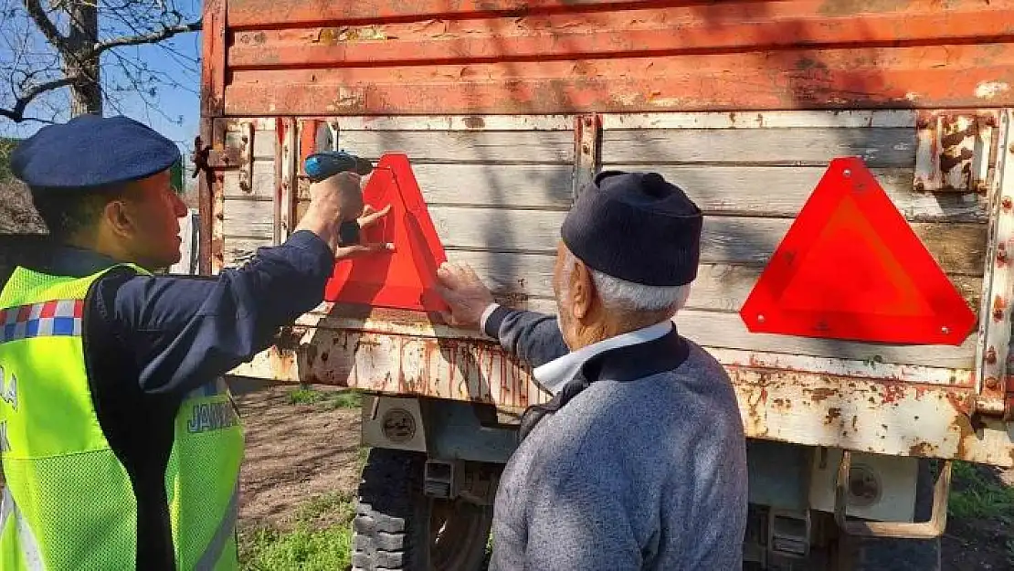 'Elazığ´da `Reflektör Tak Görünür Ol´ kampanyası'