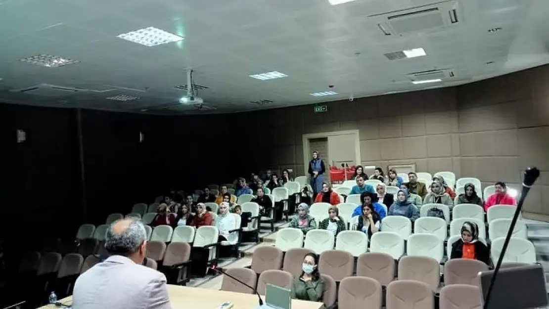 'Elazığ´da sağlık personeline yenidoğan tarama eğitimi verildi'