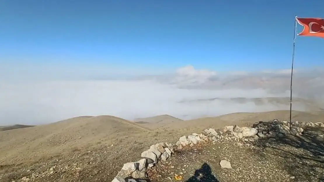 'Elazığ´da sis tabakası görsel şölen sundu'