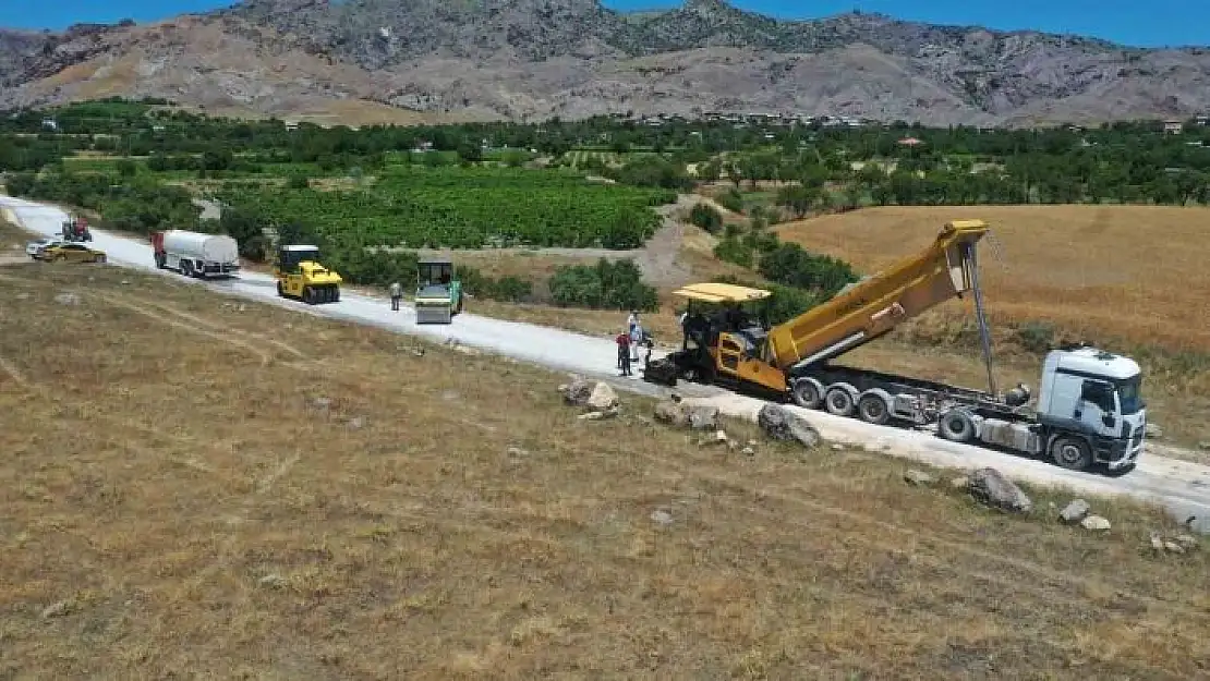 'Elazığ´da SSB yol çalışmaları başladı'