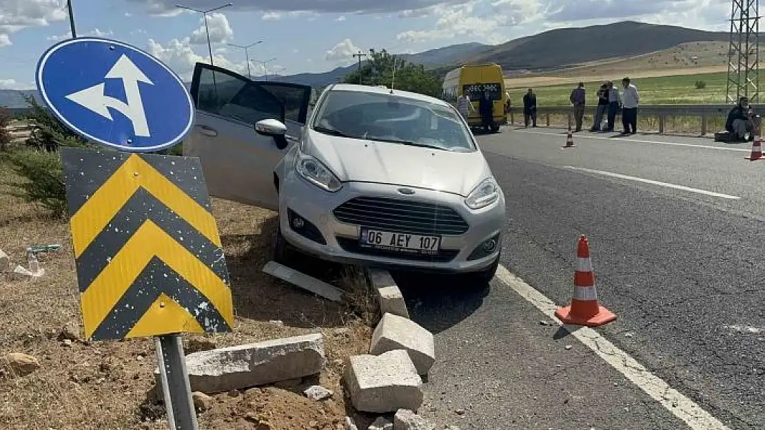 'Elazığ´da trafik kazası: 1´i ağır 4 yaralı'