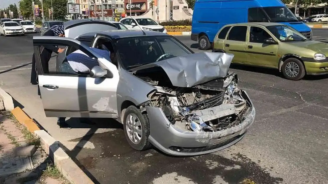 'Elazığ´da trafik kazası: 1 yaralı'