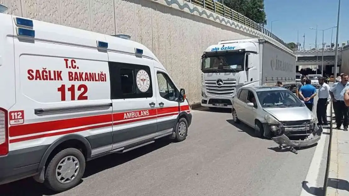 'Elazığ´da trafik kazası: 2 yaralı'