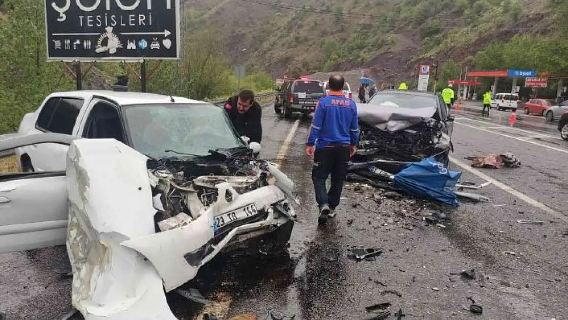 'Elazığ´da trafik kazası: 4 yaralı'