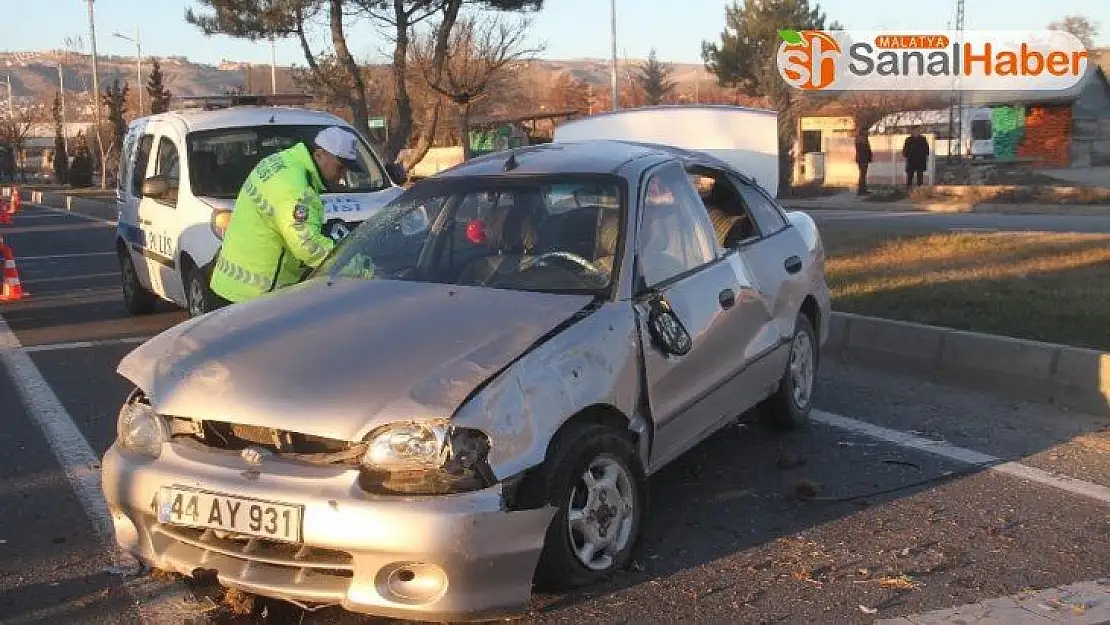 Elazığ'da trafik kazası: 4 yaralı