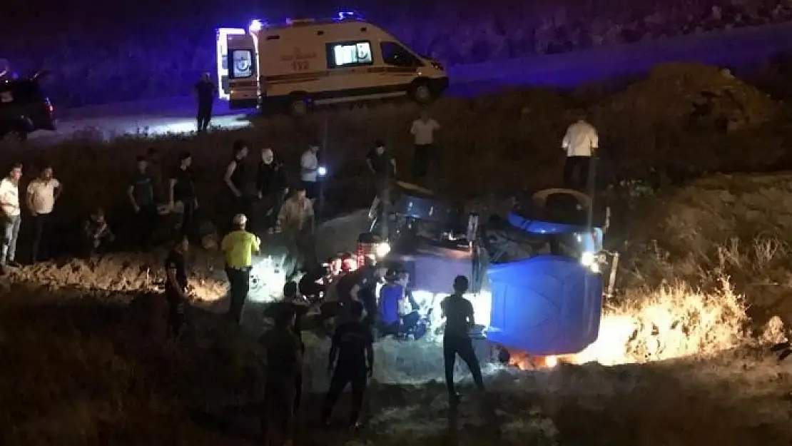 'Elazığ´da traktör devrildi: 1 ağır yaralı'
