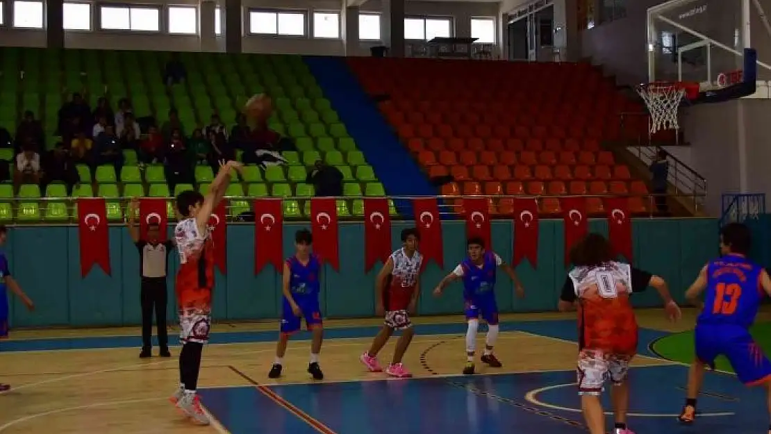 'Elazığ´da U16 Basketbol Yerel Lig müsabakaları başladı'