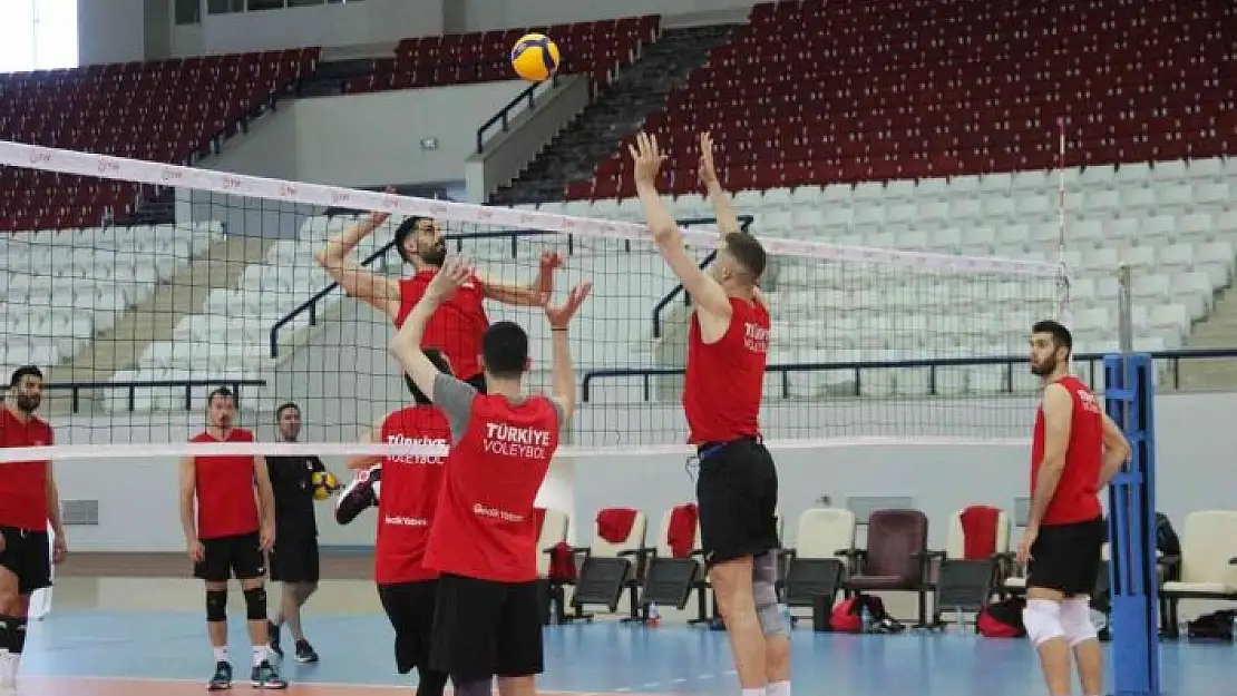 'Elazığ´da voleybol aday hakemlik kursu açılıyor'