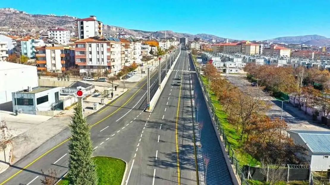 'Elazığ´da yol genişletme çalışmaları sürüyor'