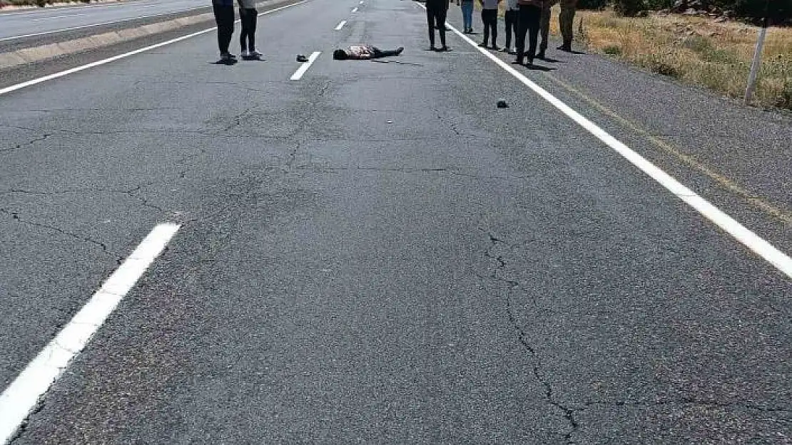 'Elazığ´da yolun karşısına geçmeye çalışan yayaya araç çarptı'