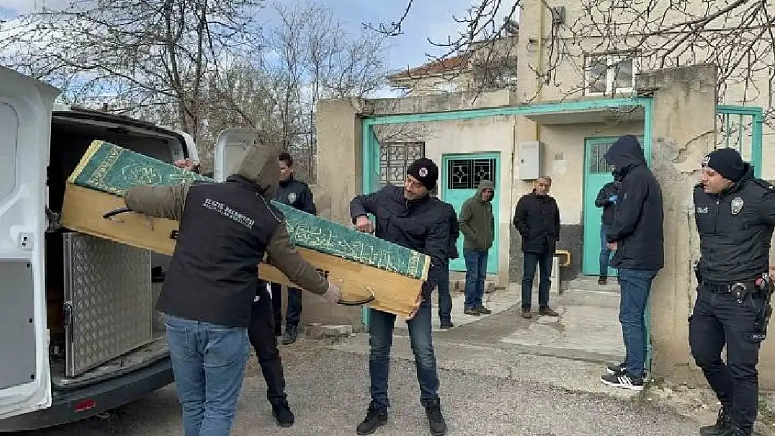 'Elazığ´daki aile katliamında yeni detay: Ailesini uyurken yataklarında öldürmüş'